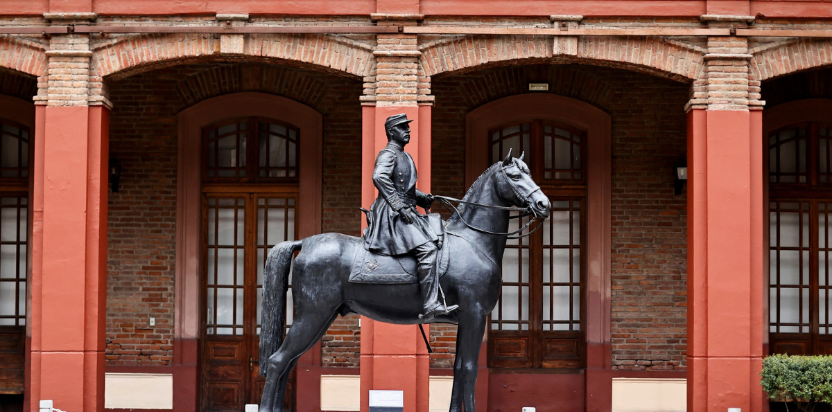 Cuál es la fecha en que el CMN votaría el retorno de la estatua de Baquedano a Plaza Italia