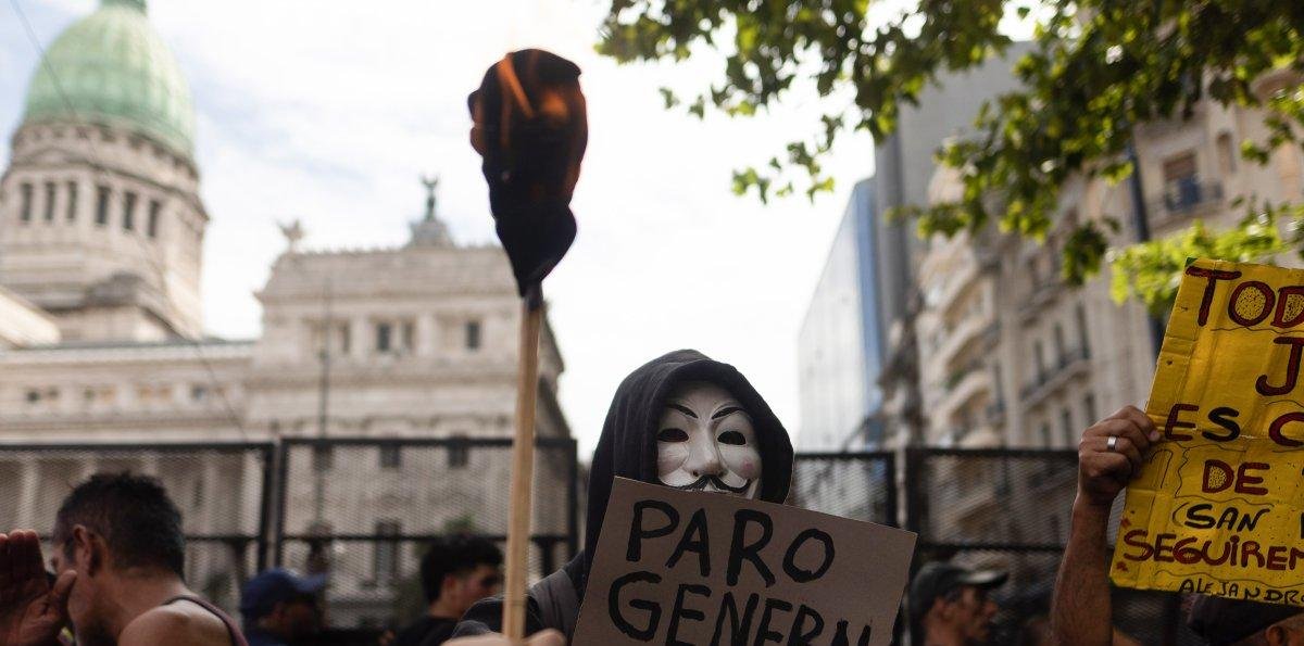 Principal central sindical de Argentina confirmó huelga general de 24 horas