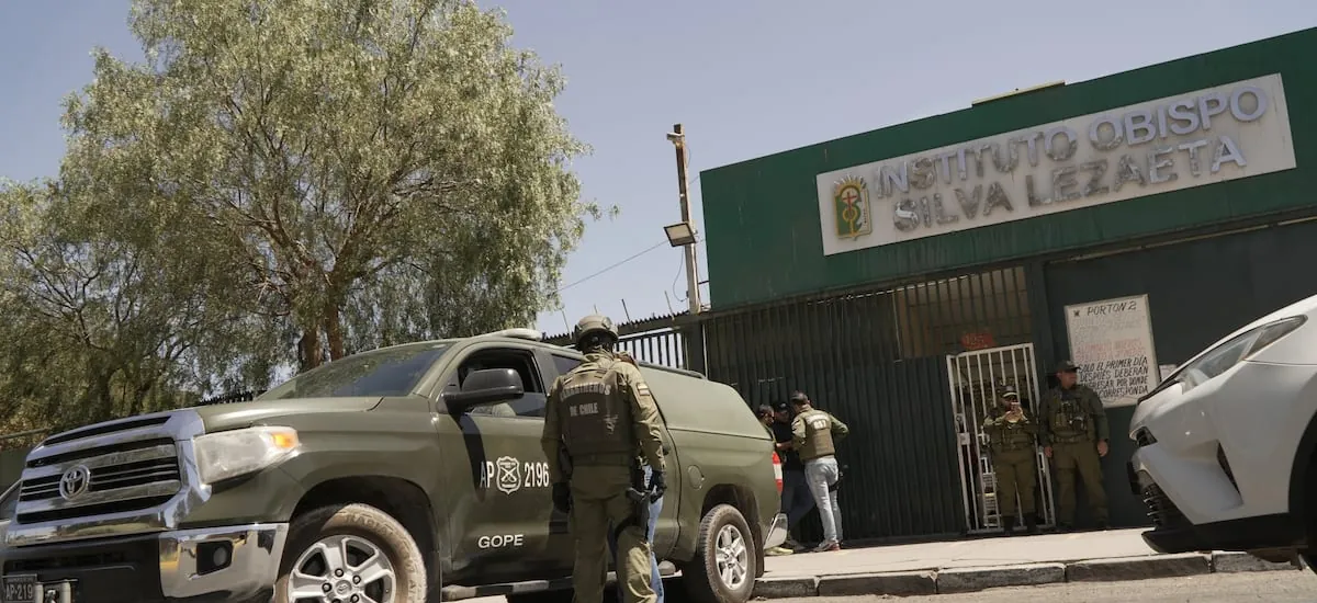 Familia de asistente herida en ataque en colegio de Calama informa que permanece en riesgo vital
