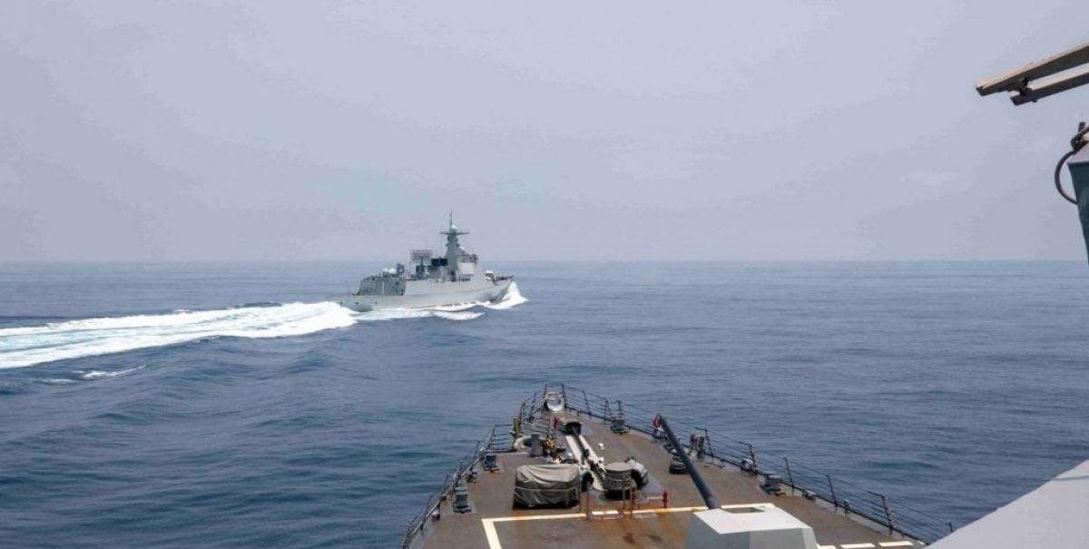 Francia se pliega a EE.UU. y anuncia refuerzo de buques en el Caribe