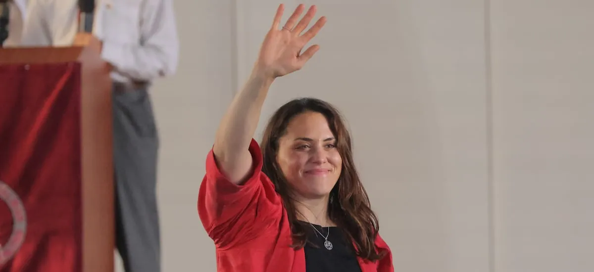 Natalia Duco suma otro dolor de cabeza: funcionarios del IND cuestionan plan de la ministra