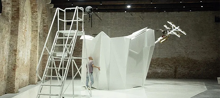 Chile inaugura "Inter-Reality", el pabellón inmersivo y multisensorial con el que participa en la 61° Bienal de Venecia