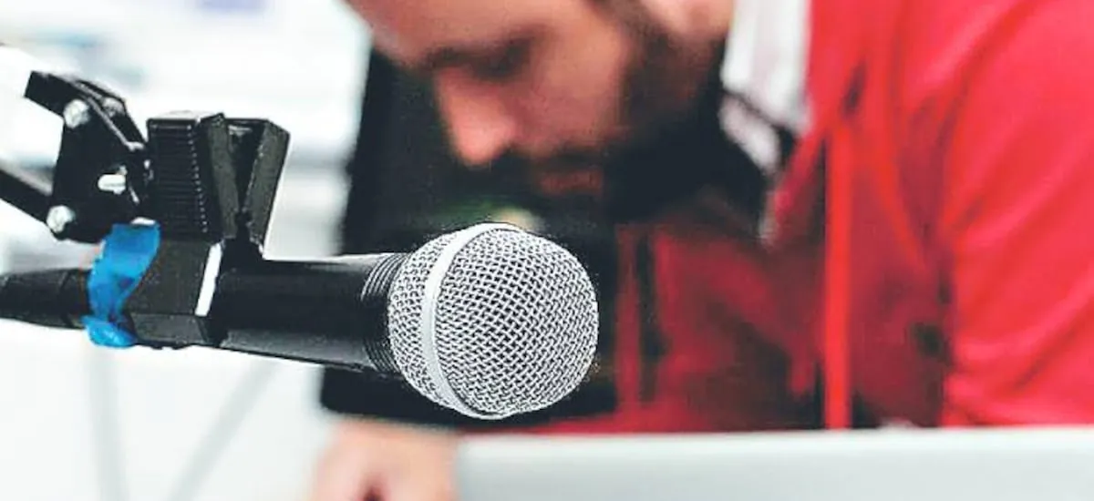Hay acuerdo en el dial: dos conocidas radios nacionales se fusionan en una nueva sociedad