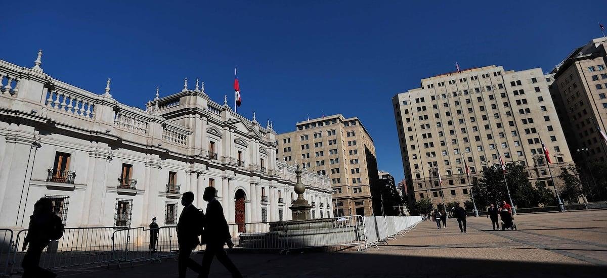 Controversia por los “amarres” que está dejando el gobierno