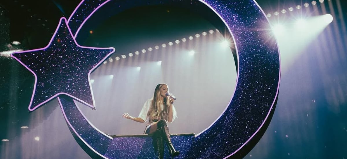 Tini en Chile: tres horas de baile entre glitter y nostalgia - La Tercera