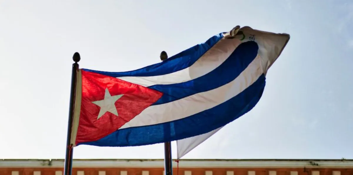 Sin luz, sin agua y sin combustible: la crisis energética en Cuba escala a su peor nivel con el 72% de la isla apagada