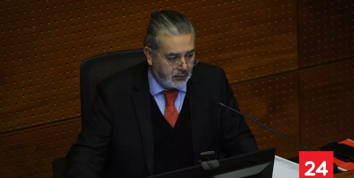 Juez del caso Lavín: UDI pide a Kast remover a Daniel Urrutia por viajes con licencia médica