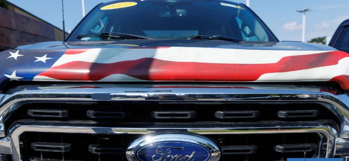 La decisión de Ford de echar atrás con los autos eléctricos le costó más de US$8 mil millones en 2025