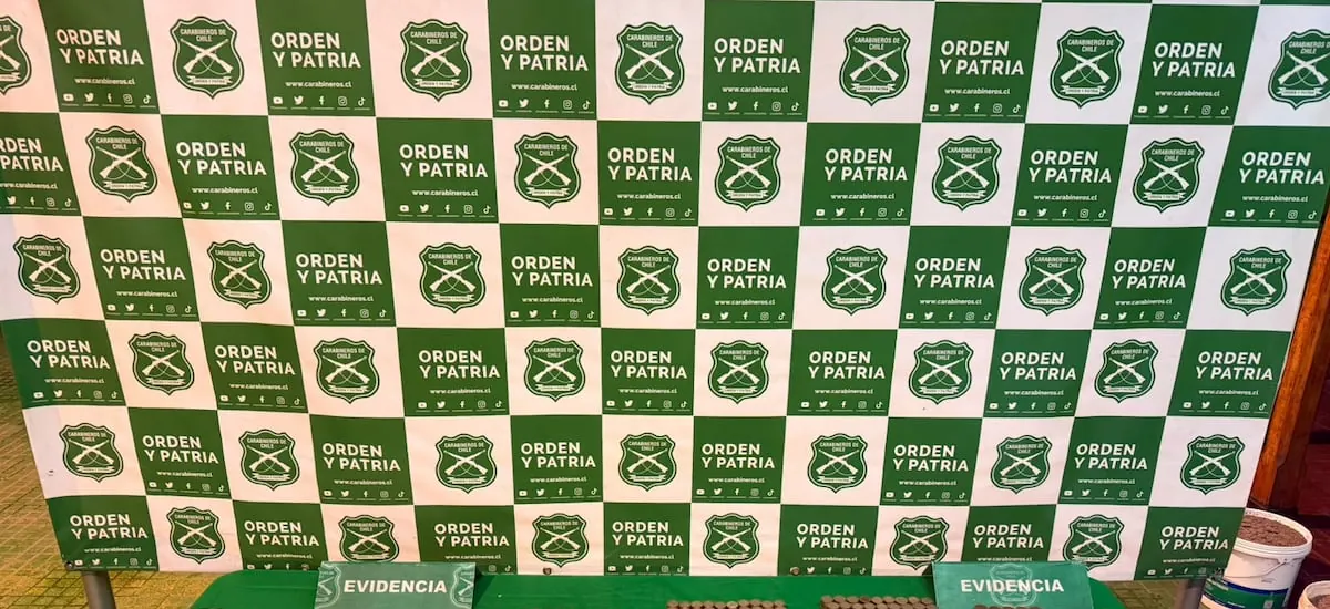 Carabineros detiene a cuatro personas en Lo Prado e incauta sobre 2 mil cajetillas de cigarros de contrabando