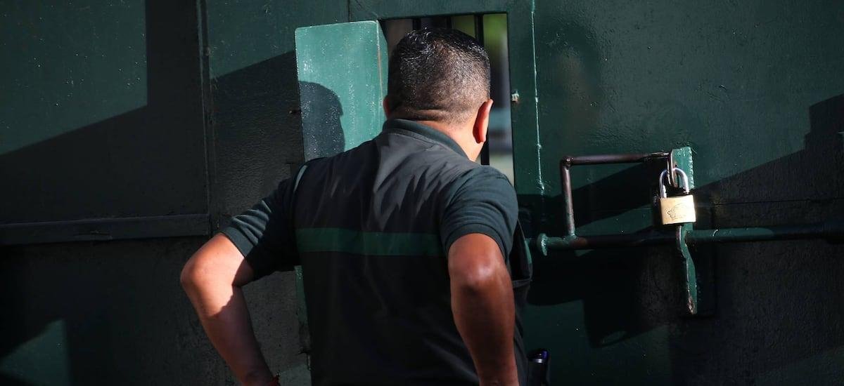 Identifican al joven “reo caníbal” que atacó a compañero de celda: confesó ataque y dijo tener una justificación