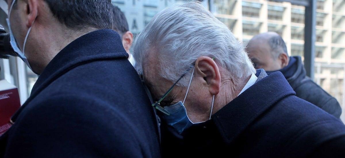 Los flancos legales que el expresidente de Clínica Las Condes, Alejandro Gil, espera cerrar en abril