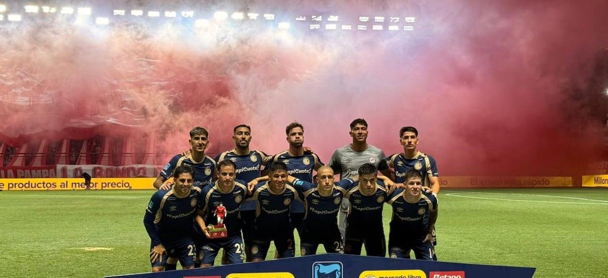 Cuarta valla invicta en cinco fechas: Brayan Cortés celebra el triunfo de Argentinos Juniors sobre un River muy pobre - La Tercera