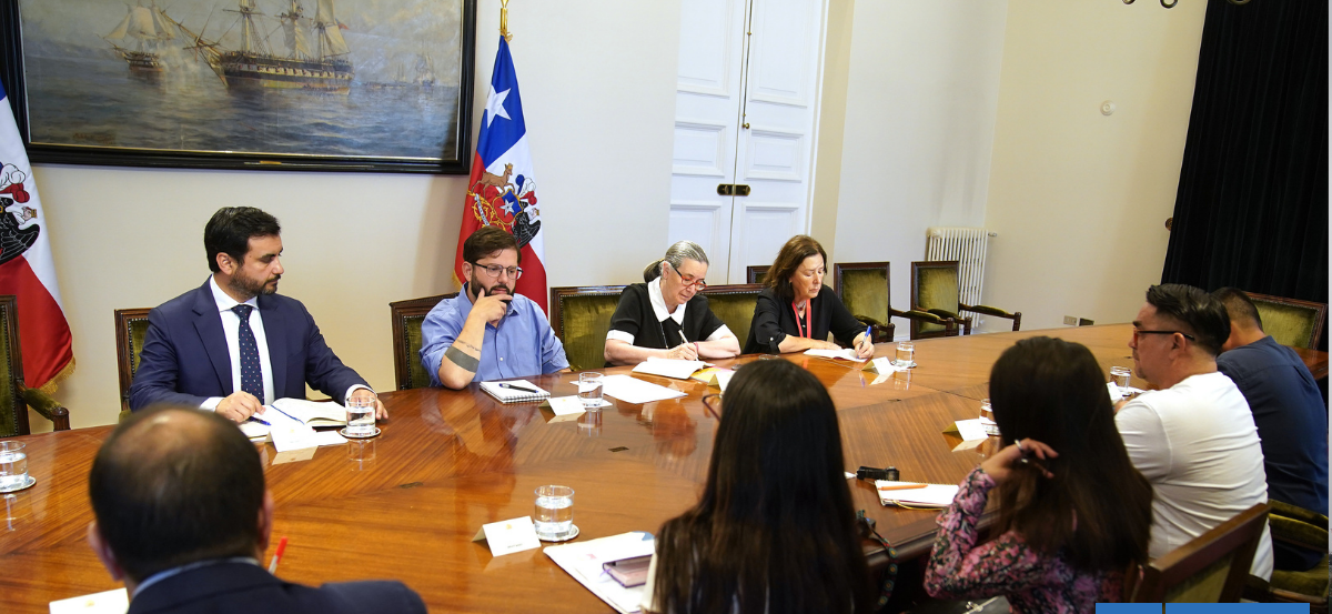 Boric se reúne con víctimas de vulneraciones en ex Sename y reafirma compromiso con la reparación
