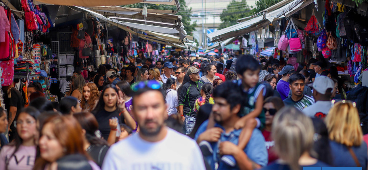 Súper lunes: barrio Meiggs registra una alta cantidad de público y de comercio en zonas recuperadas