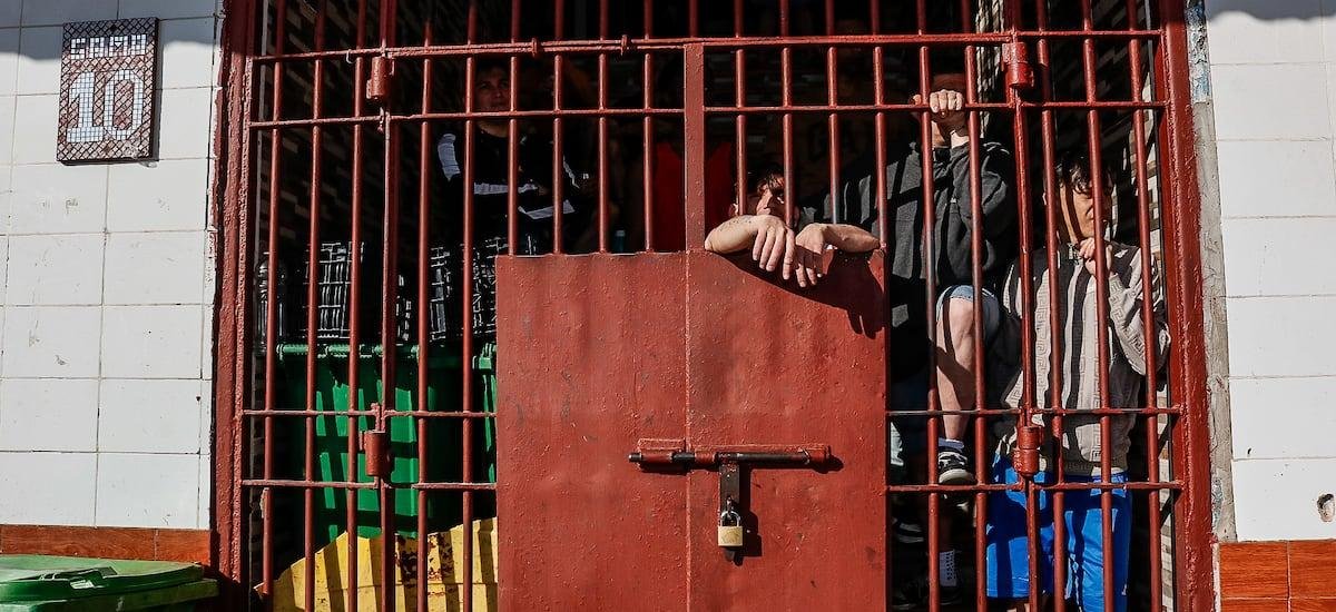 Fiscalía Occidente desarrolla diligencias en ex Penitenciaría por fuga de reos que se hicieron pasar por gendarmes