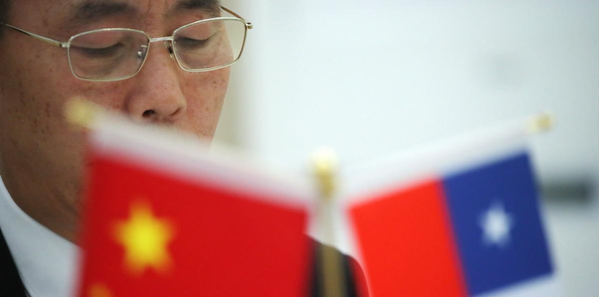 China acusa a EE.UU. de un "desprecio por la soberanía de Chile" tras sanciones