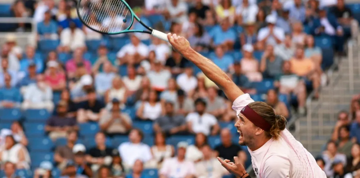 Zverev evitó sorpresas ante Khachanov y se instaló en la final del US Open