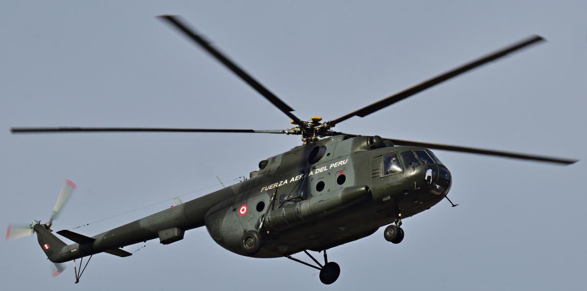 Perú: Caída de helicóptero militar dejó 15 fallecidos, incluidos siete menores