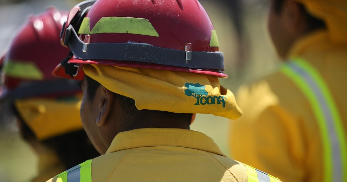 Senapred confirma dos lesionados por incendio forestal en Vichuquén