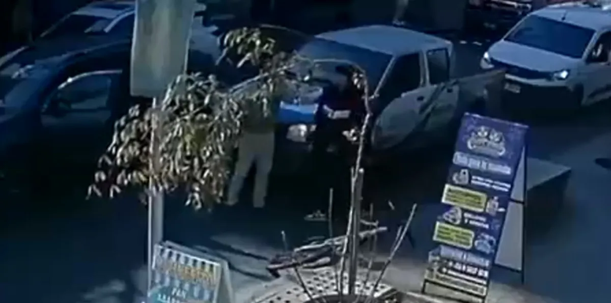 Carabinero en retiro fue detenido tras balear a ciclista durante discusión vial
