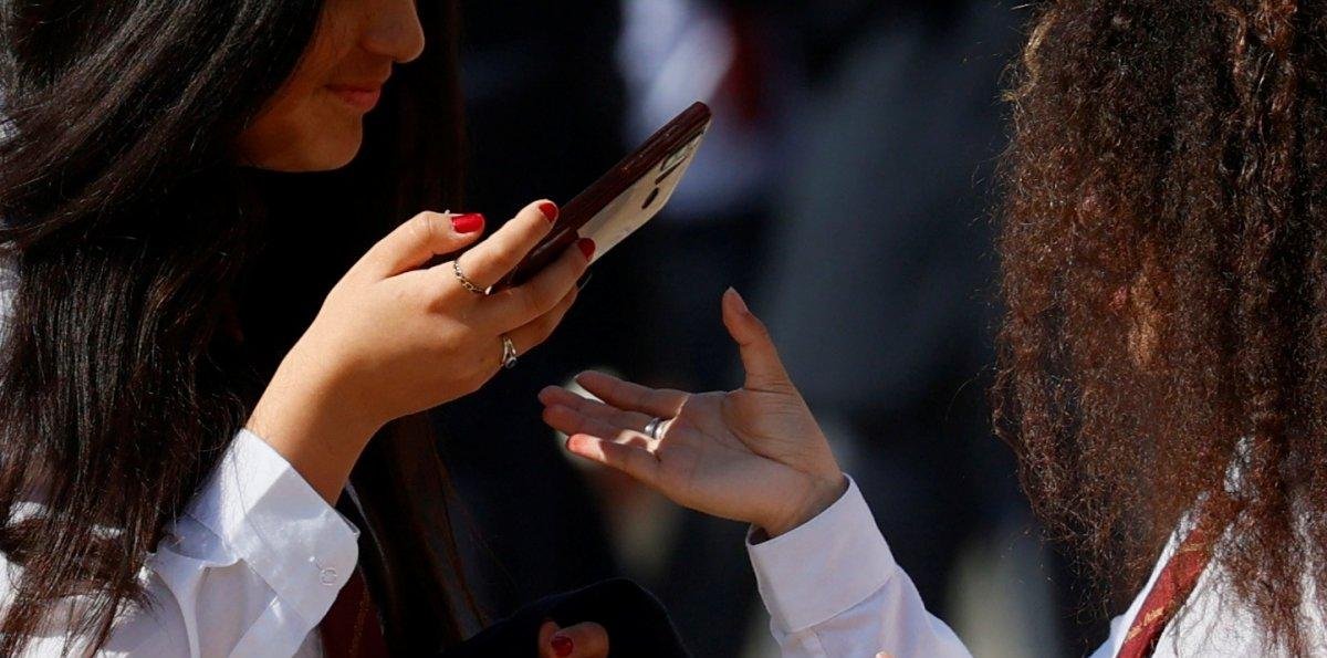 [Audio] Menores y uso de redes sociales: ¿Prohibir o regular?