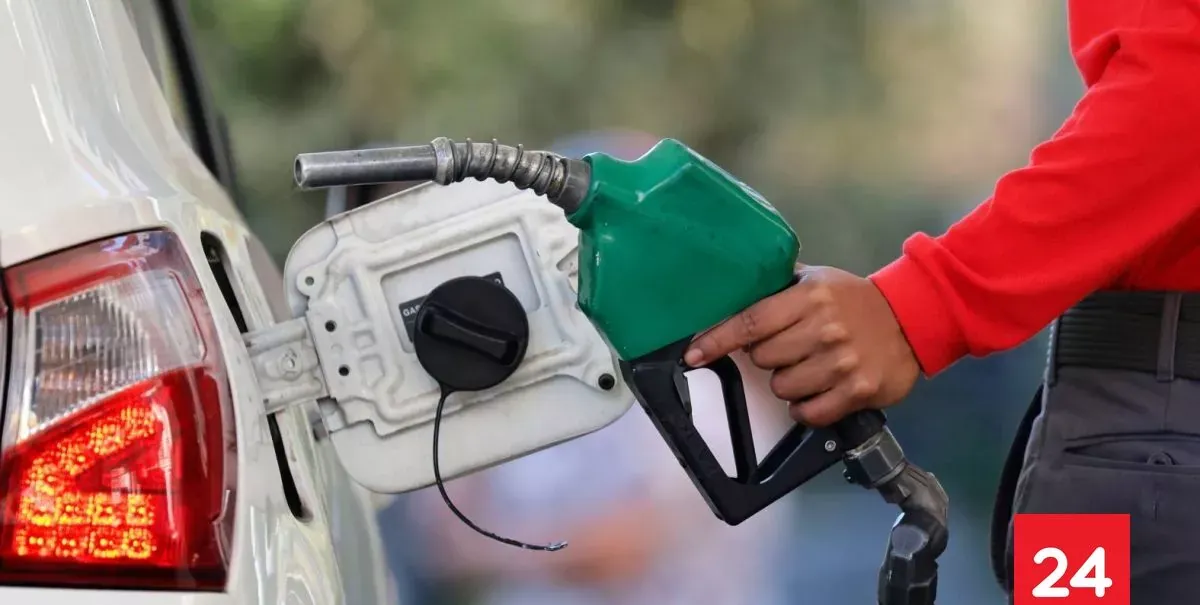 Golpe al bolsillo: proyectan nueva alza en bencinas por crisis del petróleo