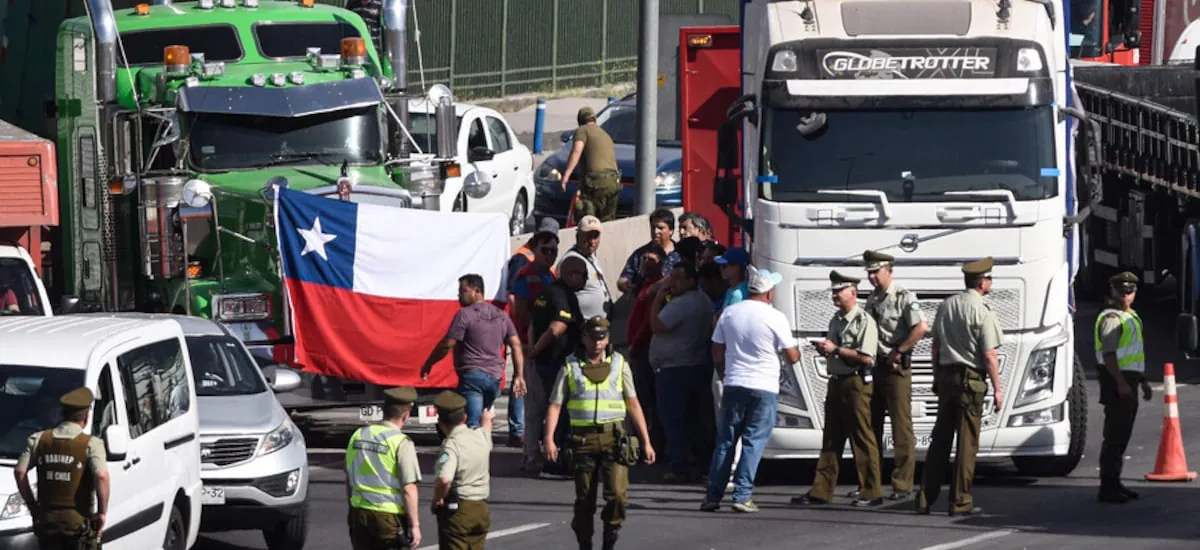 Camioneros confirman movilizaciones en el norte por “bencinazo”: no se descartan bloqueos