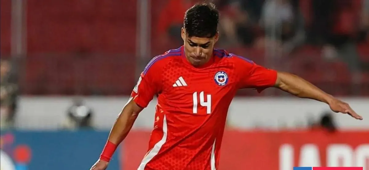 Uno menos en La Roja: jugador es liberado por lesión a horas del duelo con Cabo Verde