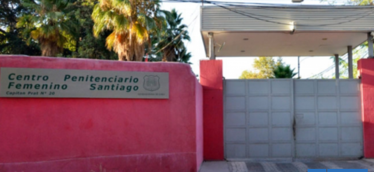 Investigan presunto intento de fuga de interna en el Centro Penitenciario Femenino de Santiago