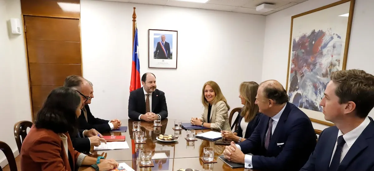 CPC le presentó al ministro Rau preocupaciones sobre “algunas iniciativas legislativas y dictámenes de la DT”