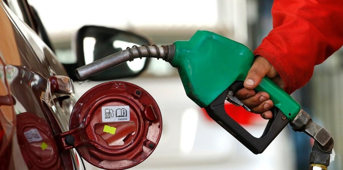 Ahorra hasta $200 por litro: Estos son los descuentos en bencina durante febrero