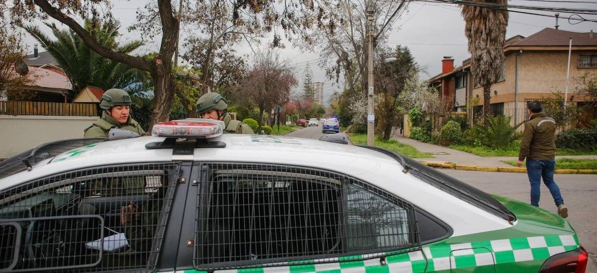 Violenta encerrona a adulta mayor en Lo Espejo termina con persecución policial y dos adolescentes en internación provisoria