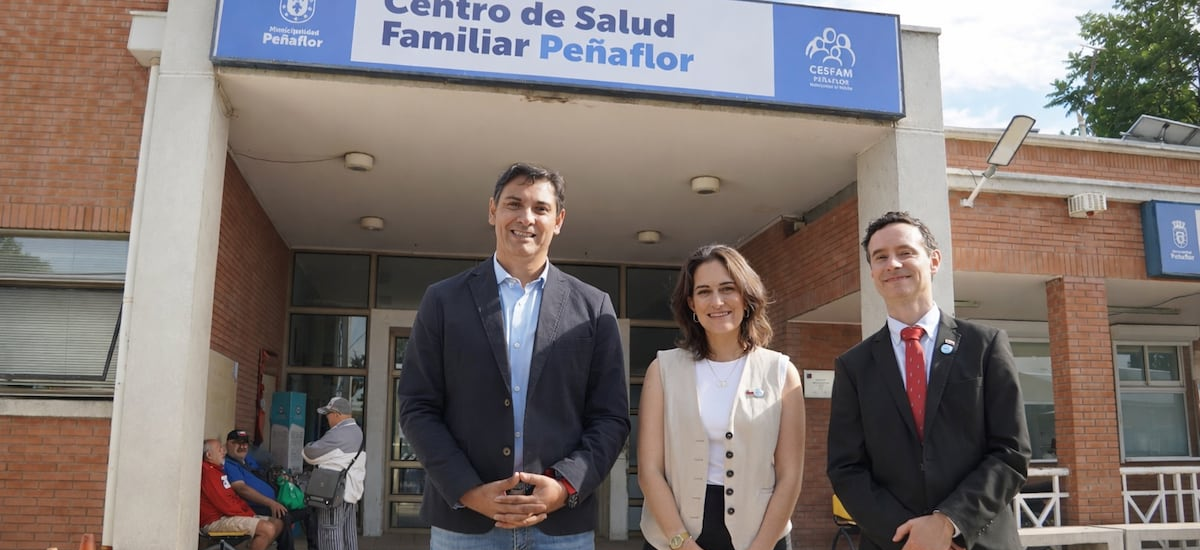 Futura ministra de Desarrollo Social, María Jesús Wulf, visita Cesfam en Peñaflor