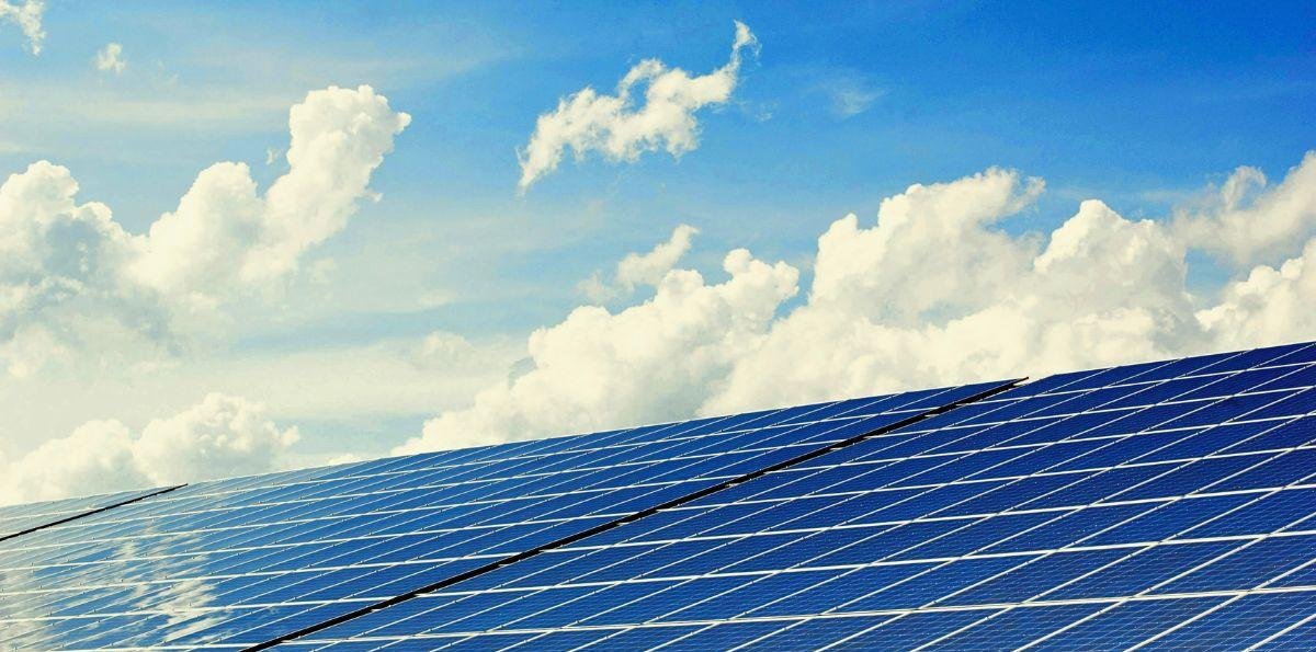 Eficiencia energética, la ventaja estratégica que Chile debe consolidar | Por Víctor Belmar