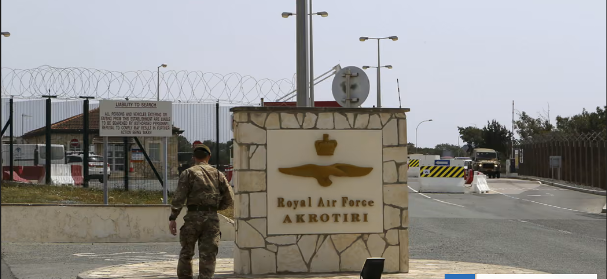 En estado de "amenaza de seguridad": registran explosiones en la base británica de Akrotiri en Chipre