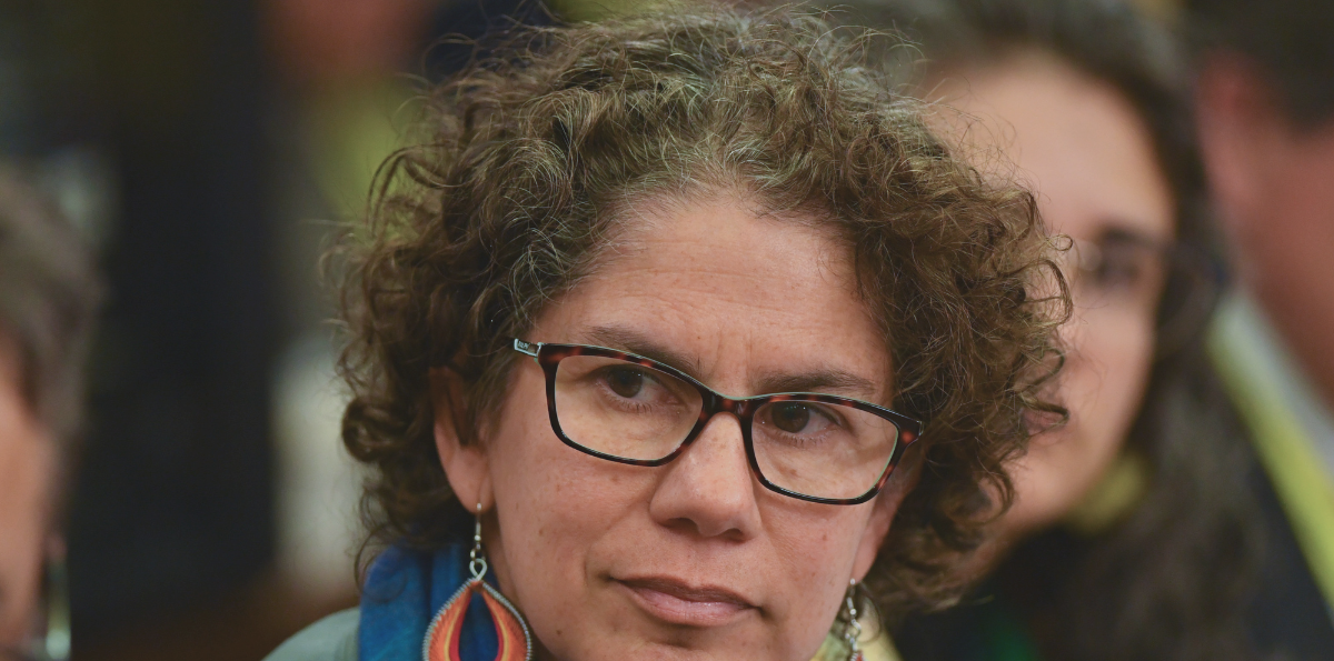 Ministra de Medio Ambiente tilda de “peyorativo” hablar de permisología: “Gracias a los permisos no se caen los edificios en Chile”
