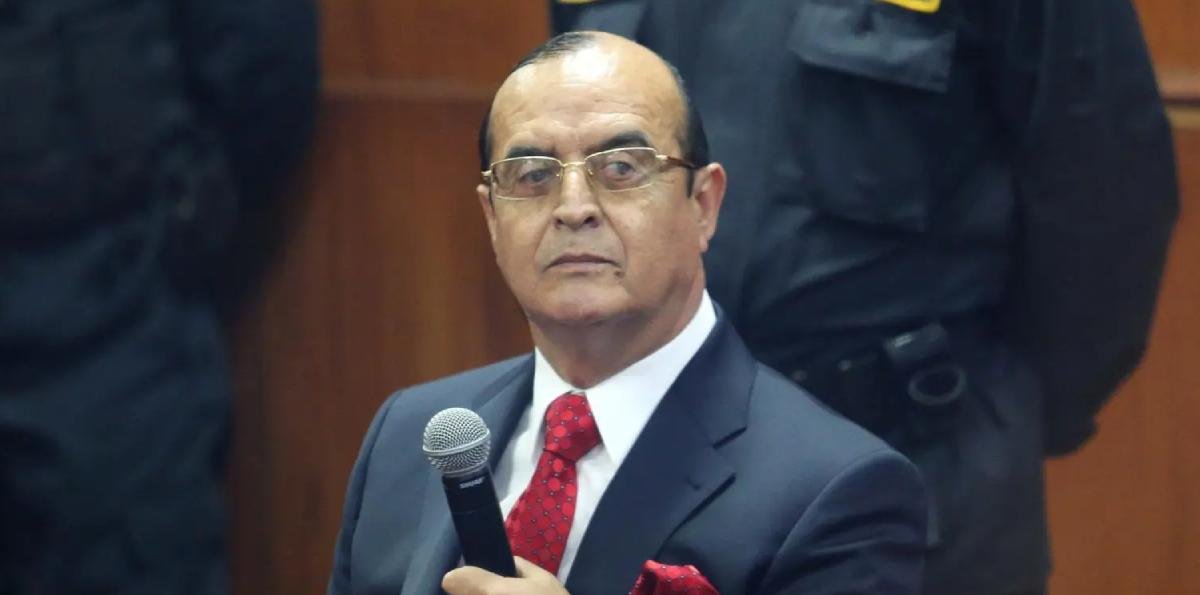 Perú: tras revés en la Suprema, Vladimiro Montesinos seguirá preso hasta 2037