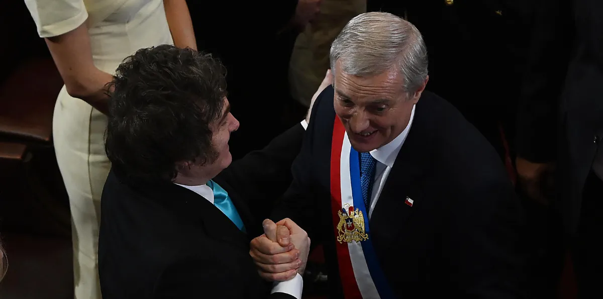 Kast se reúne con Milei en su primera gira internacional con Apablaza como sombra en la agenda