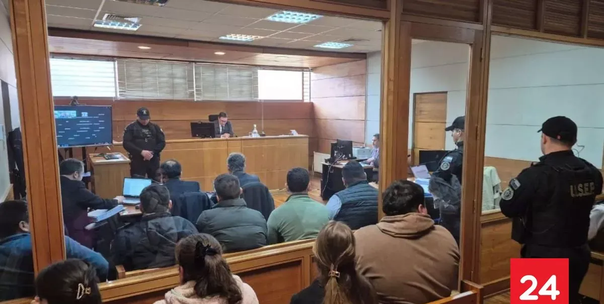 Prisión preventiva para cuatro carabineros por presunta participación en allanamientos irregulares en Chillán