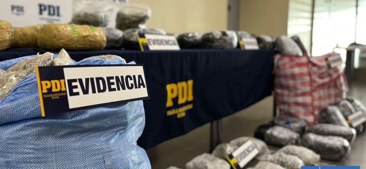 PDI incauta más de 136 kilos de marihuana en Tarapacá: droga iba a La Araucanía y hay un detenido