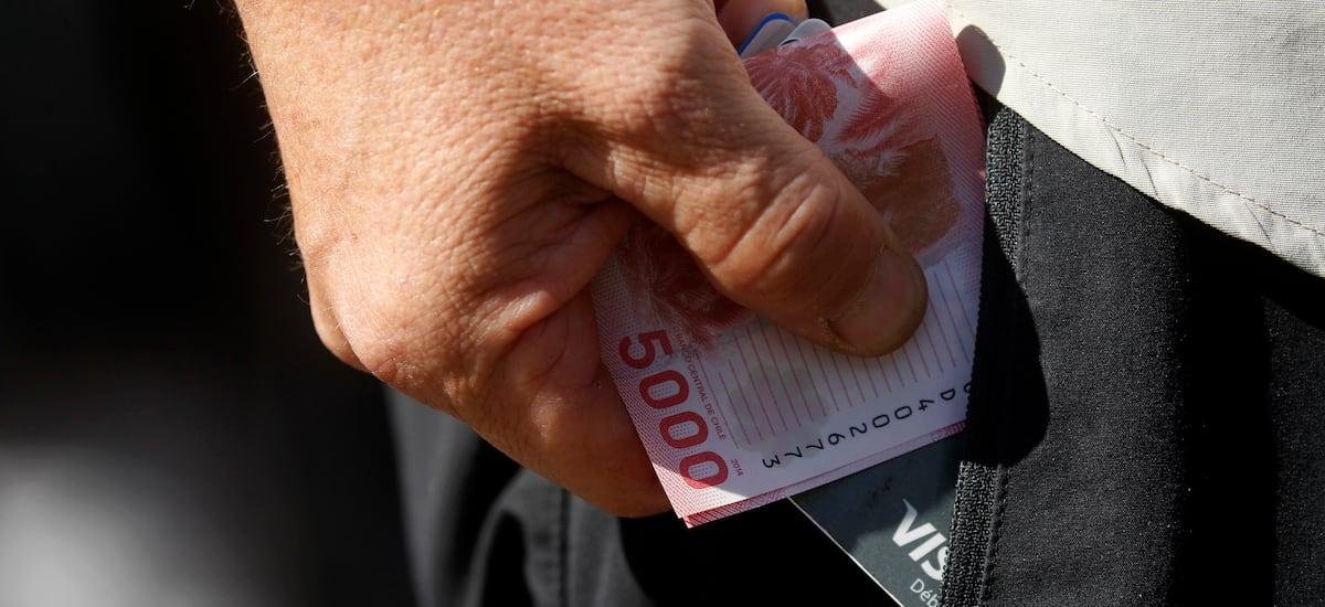 Delitos económicos aumentan 16,5% y PDI advierte nuevos tipos de estafas