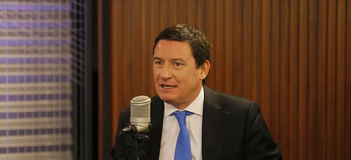 Squella considera que críticas de Boric por cobros del CAE se deben a expectativas presidenciales: “Quiere estar de inmediato en vitrina”