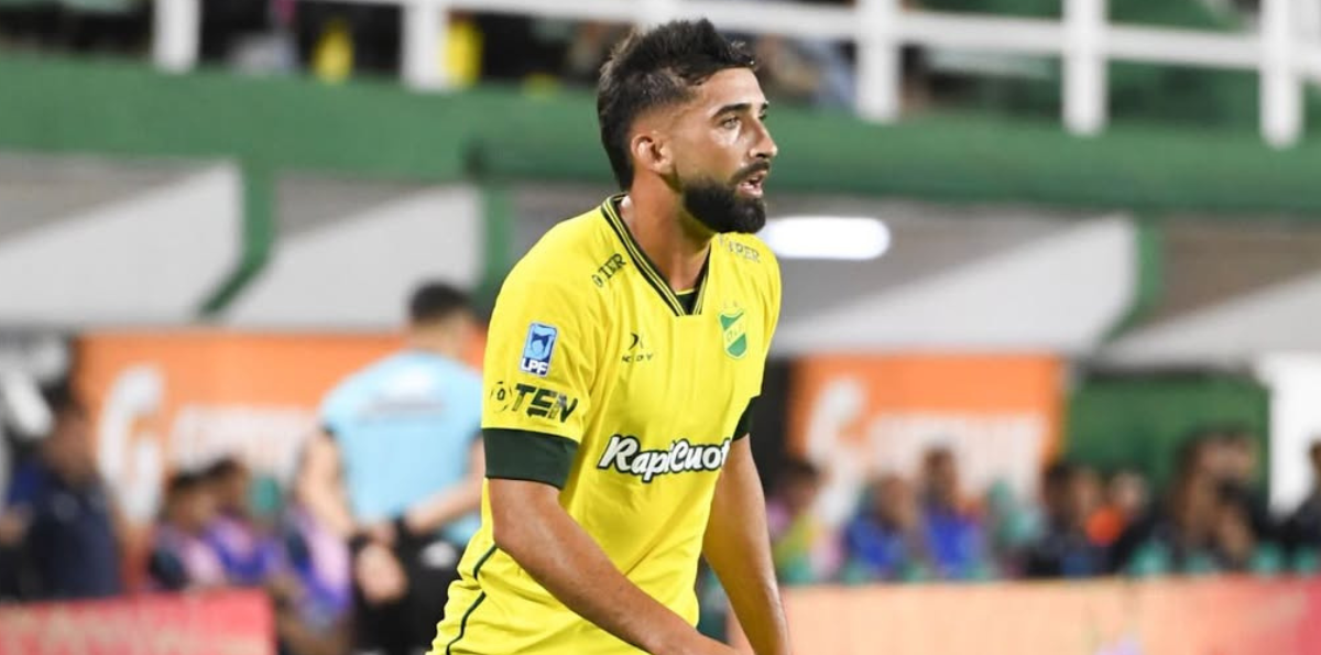 Emiliano Amor se disculpó con Diego Valdés tras lesionarlo: "Fue sin intención"