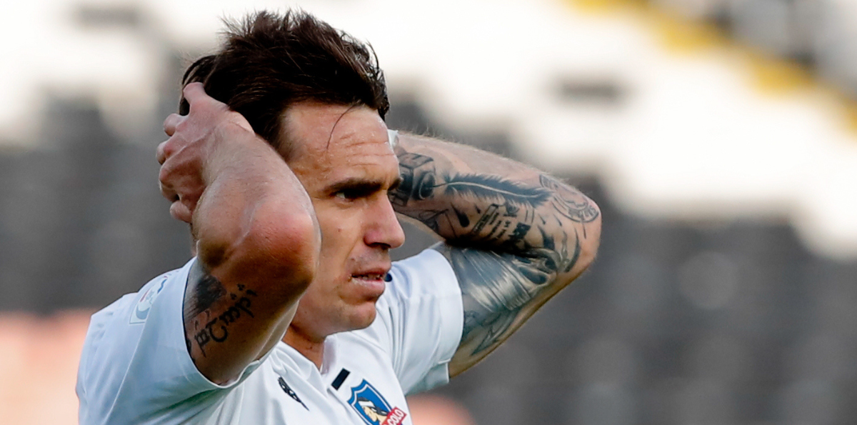 “La barra mandada por los dirigentes nos fue a apretar”: la grave denuncia de Pablo Mouche contra Colo Colo