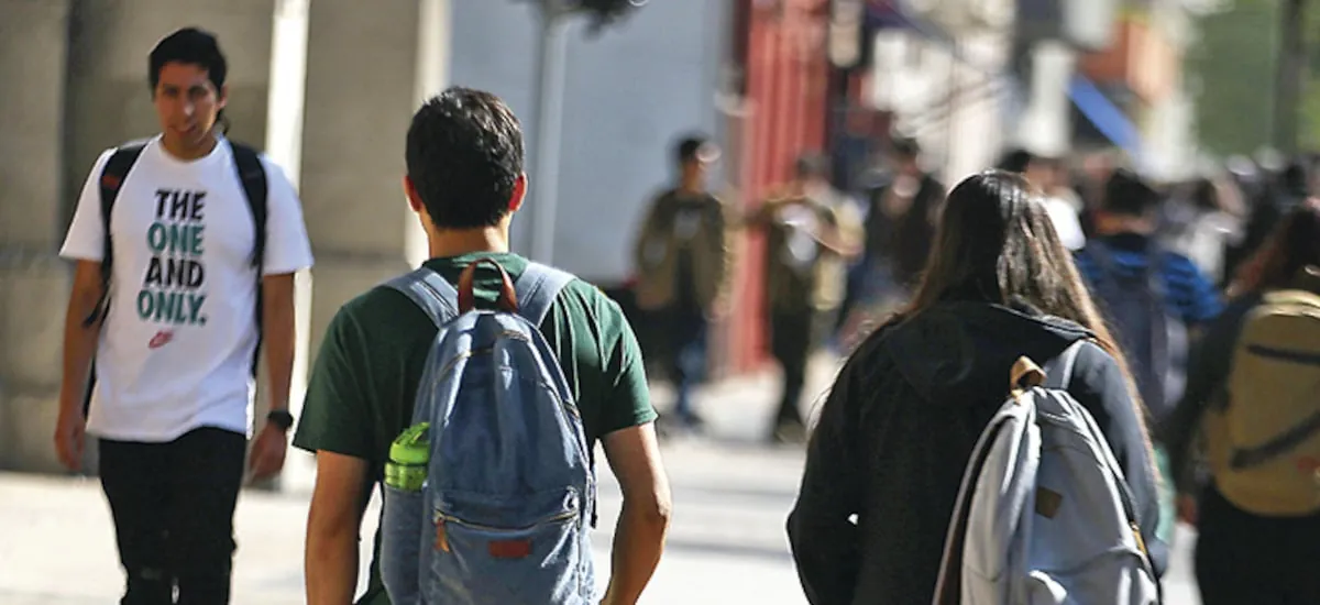 Tesorería inicia proceso de cobro a deudores CAE: hay 550 mil morosos y monto llega a $4 billones