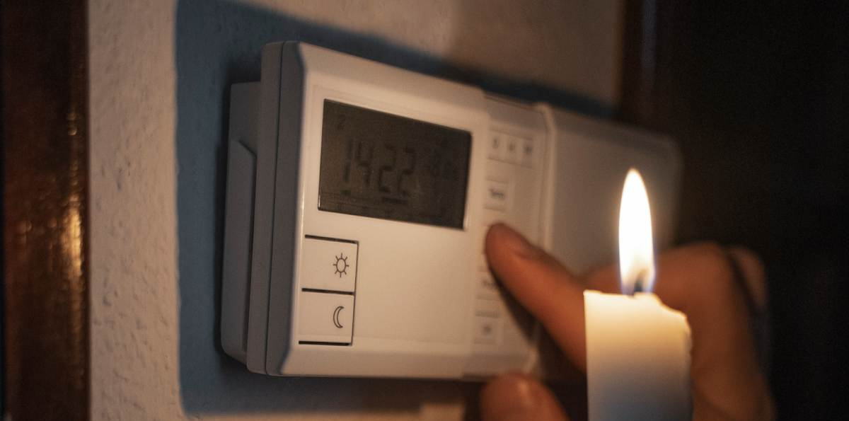 Por hasta 8 horas: las 14 comunas de la RM que tendrán cortes de luz este viernes 6 de febrero