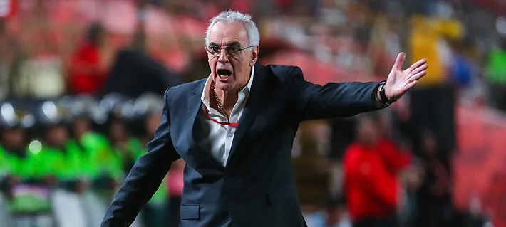 "Pusieron palabras...": Jorge Fossati lanzó potentes críticas a Azul Azul tras frustrarse su llegada a la U