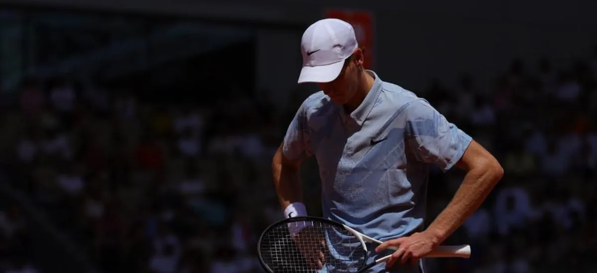 “Tengo que pensar en mi carrera a largo plazo”: Jannik Sinner pone fin a su temporada en el circuito ATP por una lesión