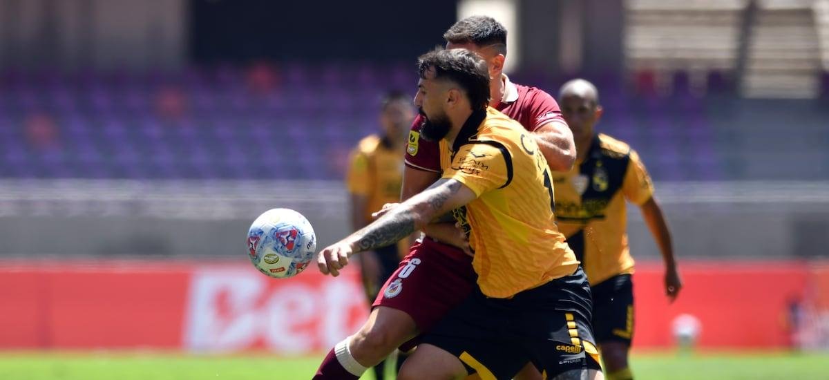 Coquimbo Unido da el golpe y se queda con el clásico contra Deportes La Serena