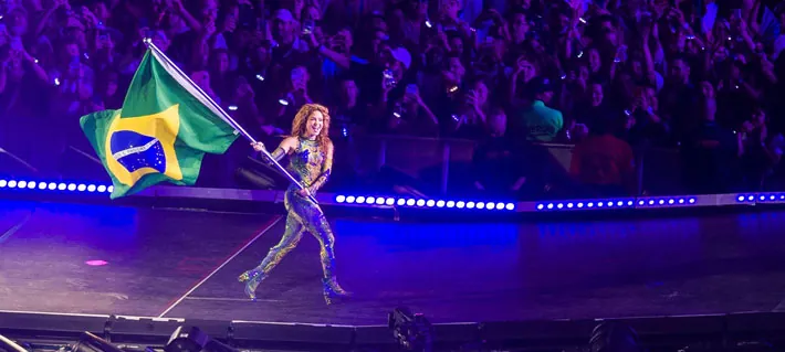 Videos | Shakira hizo historia con su show más multitudinario: Primera latina en reunir a 2 millones de fans en Río